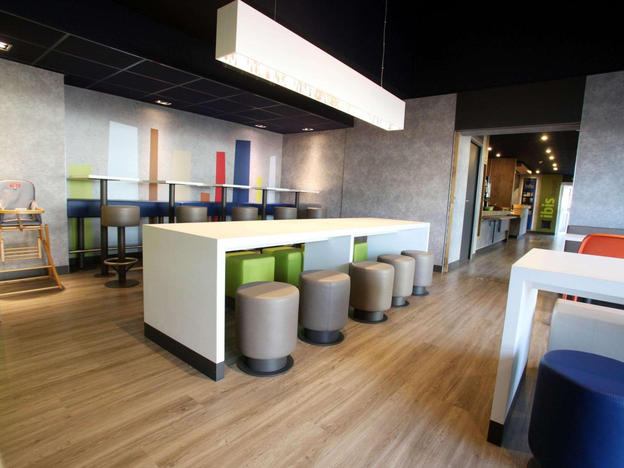 Ibis Budget Nantes Sainte Luce - Hotel Renove Ngoại thất bức ảnh